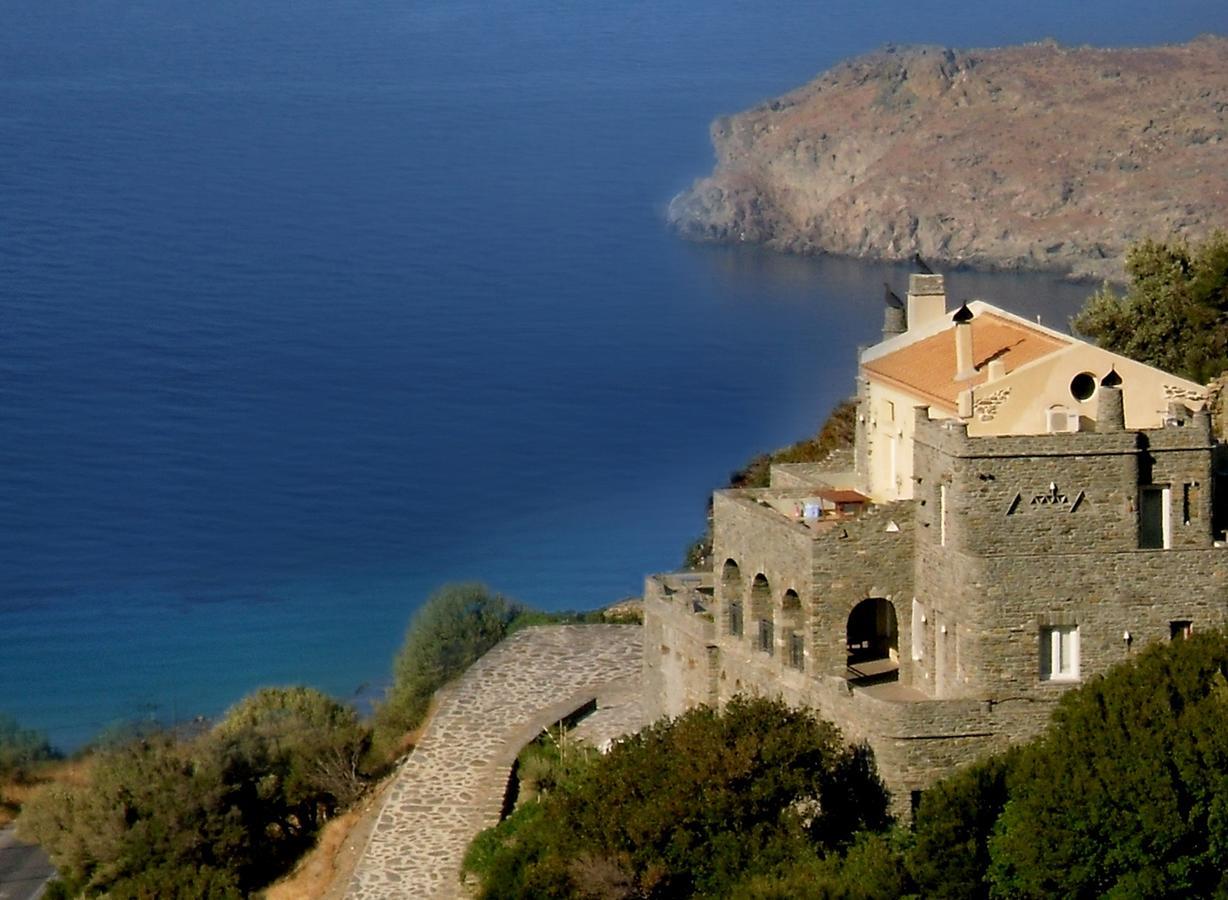 Апарт готель Aegean Castle Andros - Adults Only Agia Eleousa Екстер'єр фото